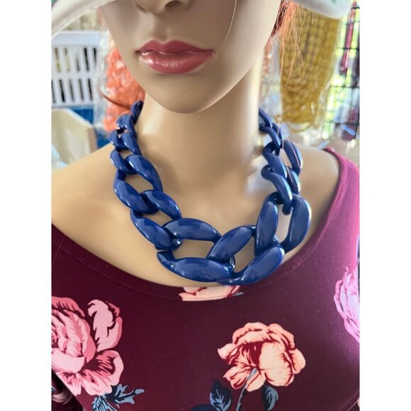 Acrylic necklace  big chunky royal blue acrylic large Blue link chain necklace - Picture 5 of 9